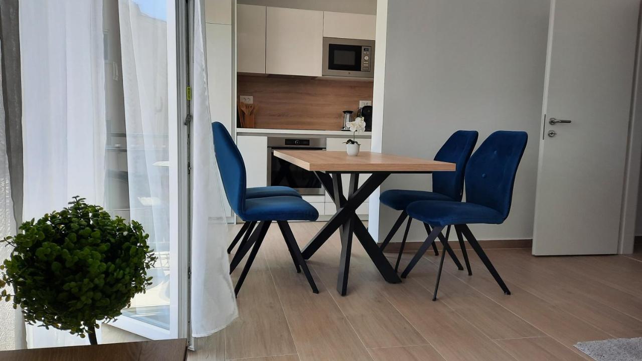 וודיצה Apartments & Room Marina View מראה חיצוני תמונה