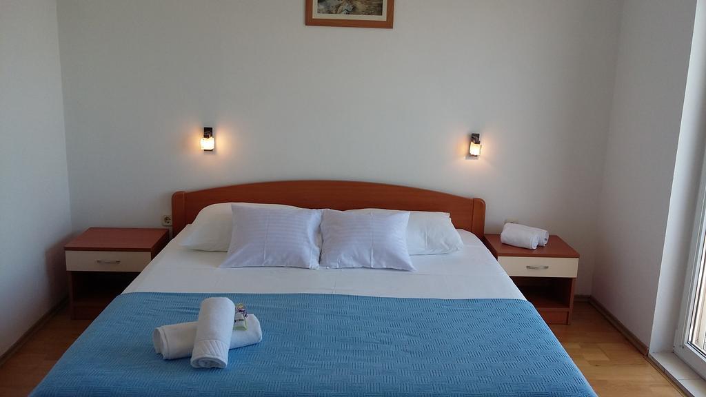 וודיצה Apartments & Room Marina View מראה חיצוני תמונה