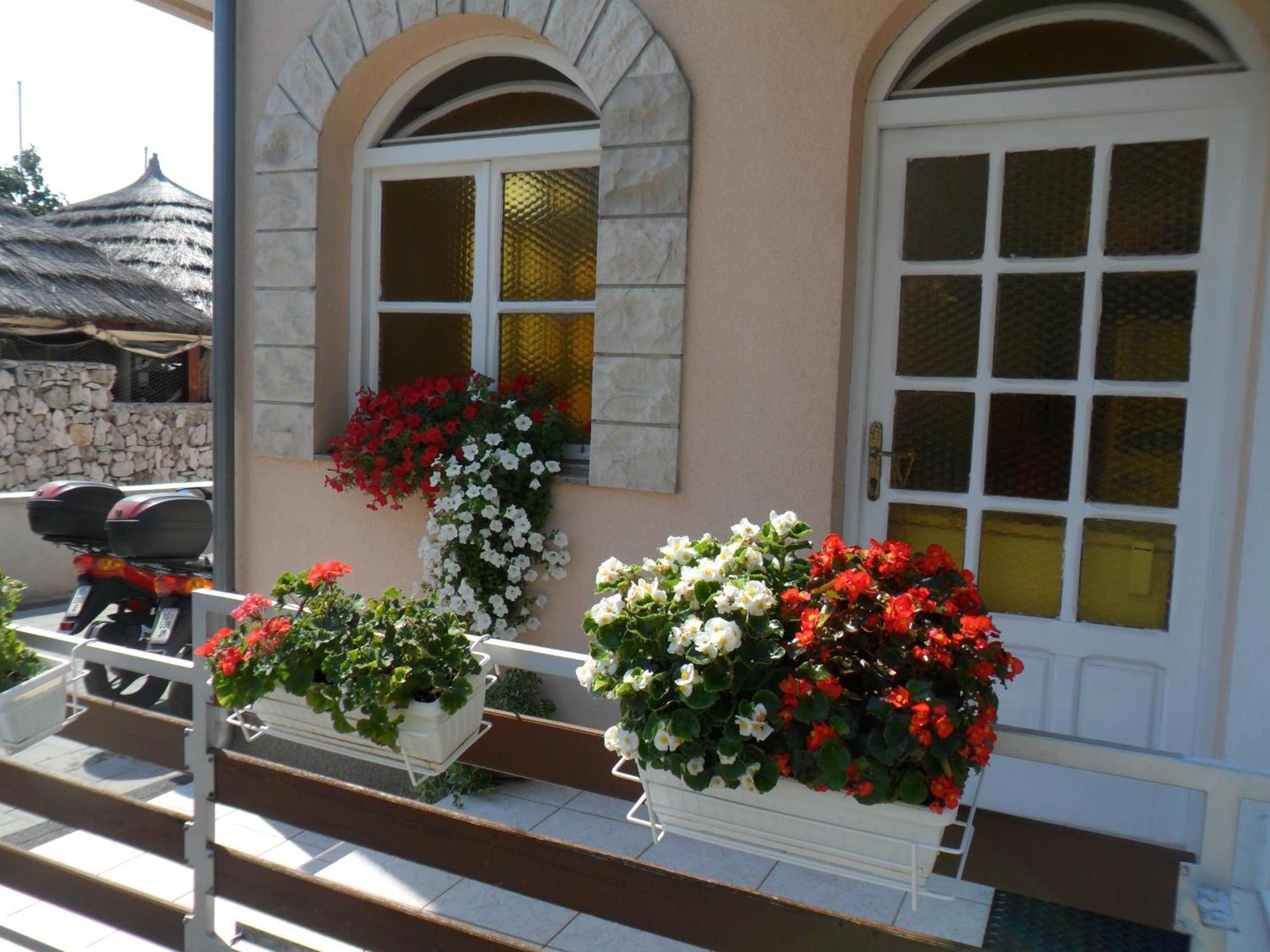 וודיצה Apartments & Room Marina View מראה חיצוני תמונה