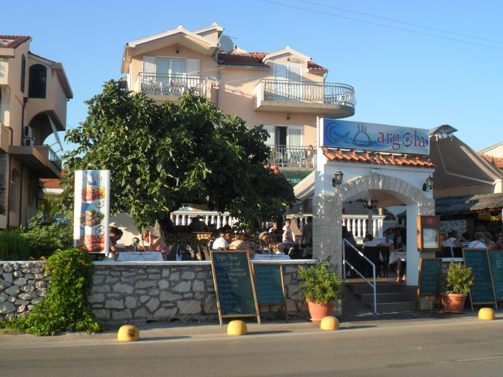 וודיצה Apartments & Room Marina View מראה חיצוני תמונה