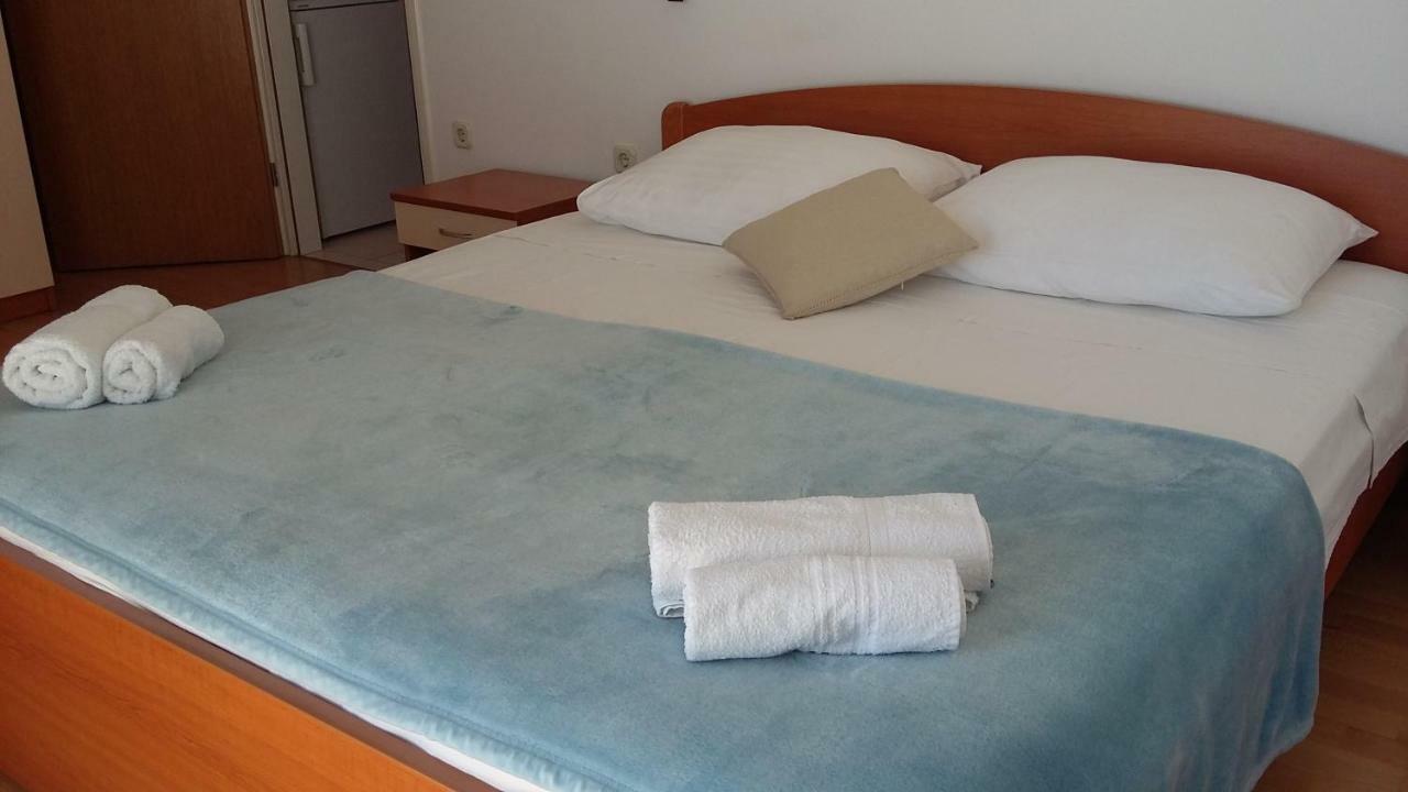 וודיצה Apartments & Room Marina View מראה חיצוני תמונה